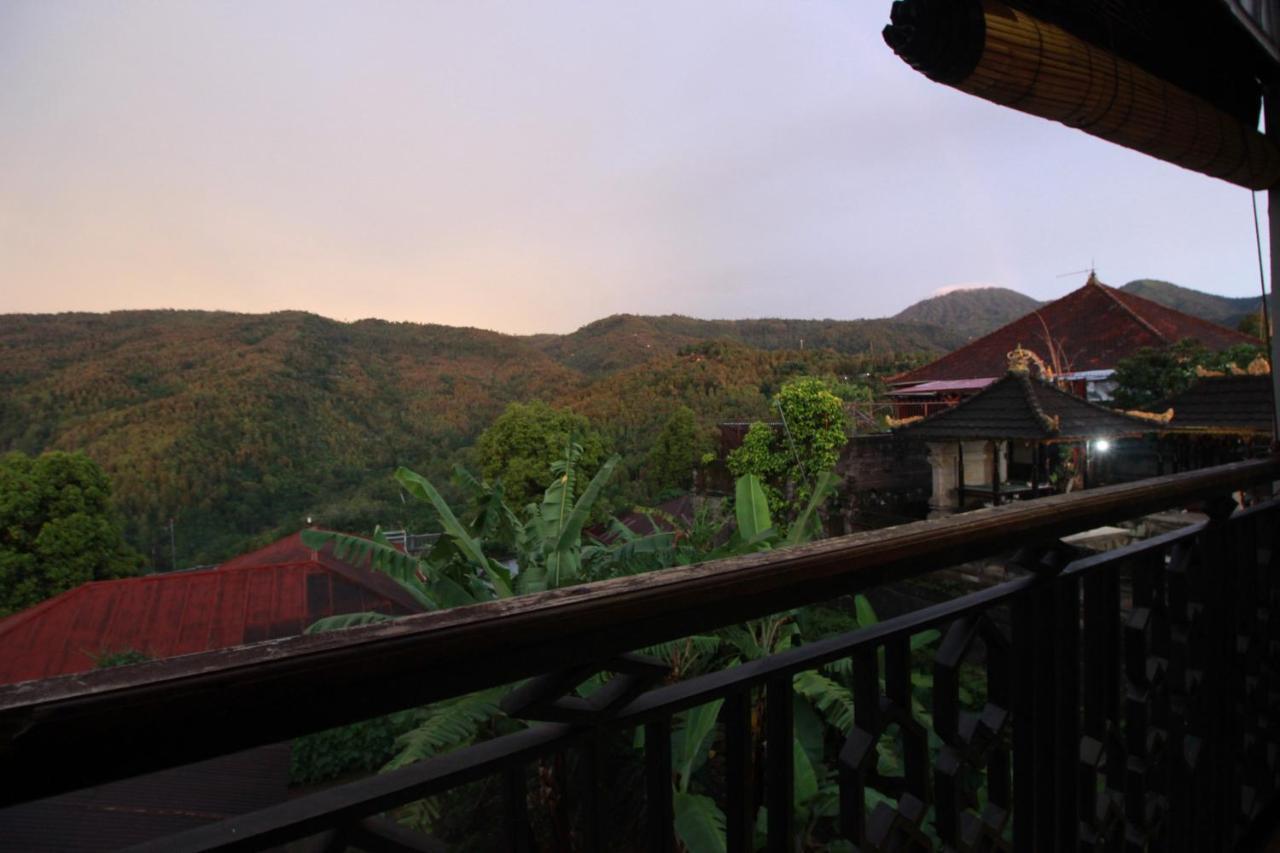 Dong Paloh Hostel Мундук Екстер'єр фото